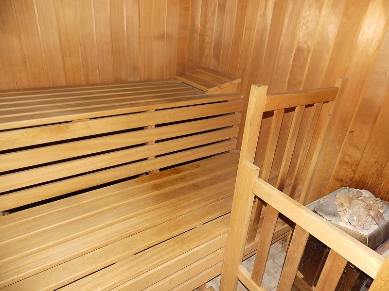 u Sauna - (reserviert) Martinstraße: Gepflegte 2-Zimmer-Wohnung mit Eigengarten - inkl. Garagenplatz